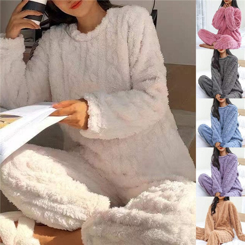 ELLY -  FLEECE PAJAMA SET FOR WOMEN