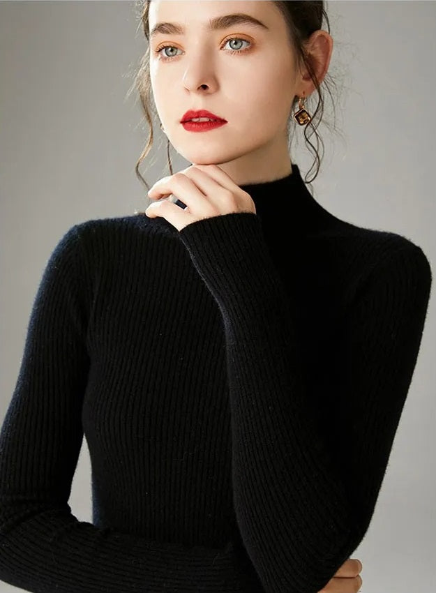 ZOE - ELEGANT SWEATER FOR WOMEN