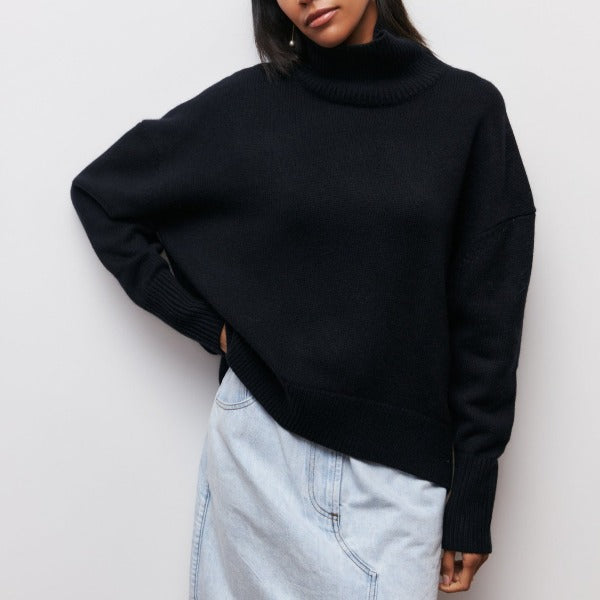 STELLA - TURTLENECK SWEATER